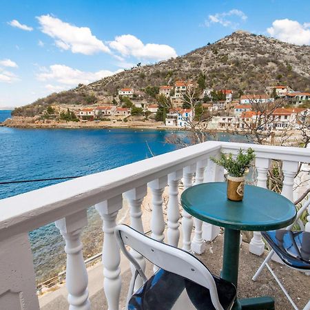 Cozy Apartment In Starigrad With House Sea View Luaran gambar