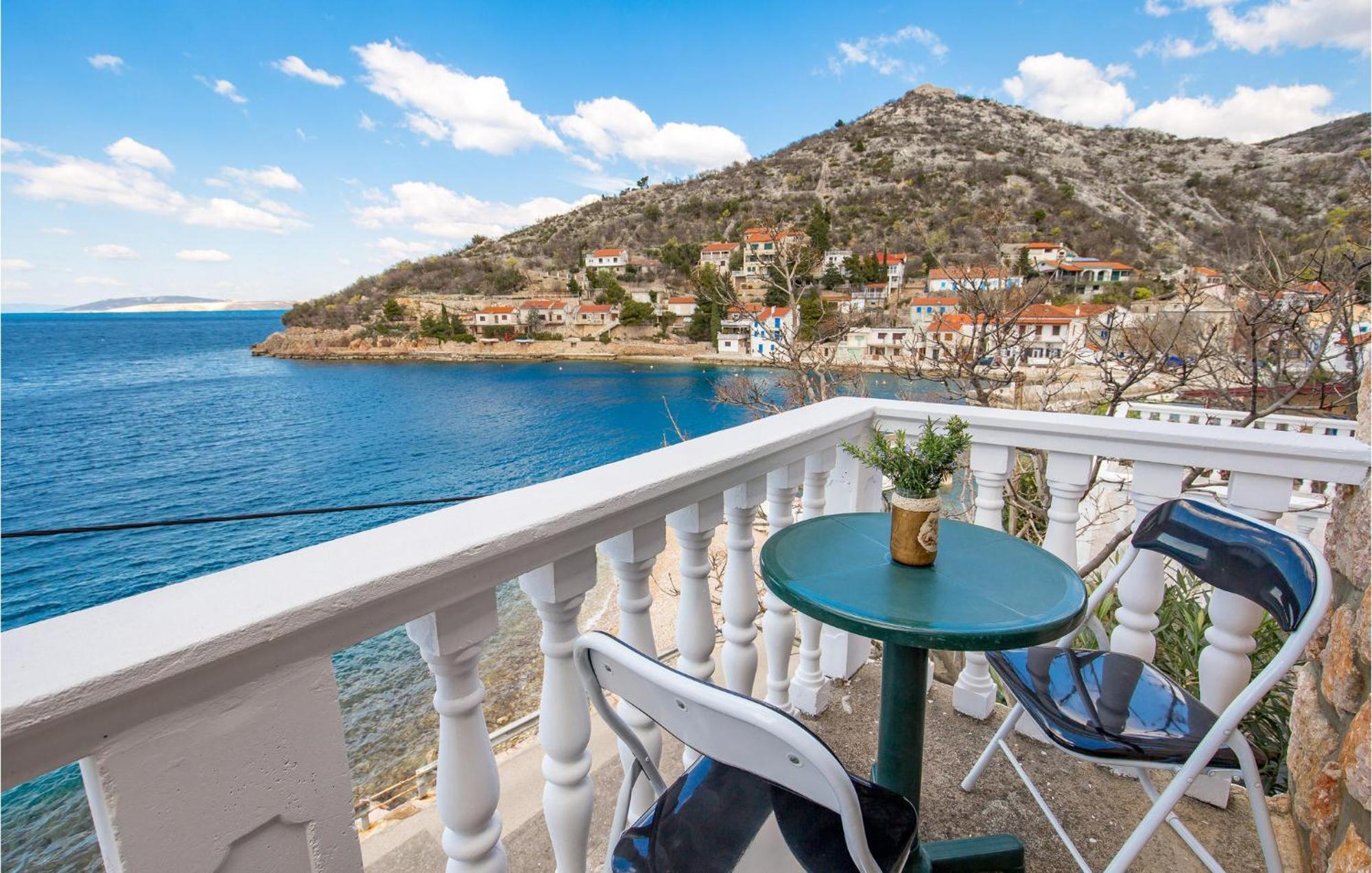 Cozy Apartment In Starigrad With House Sea View Luaran gambar